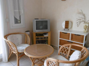 Gruissan-Plage Studio Coquet 2/3 Pers, Parking, Proche Commodités - FR-1-796-48